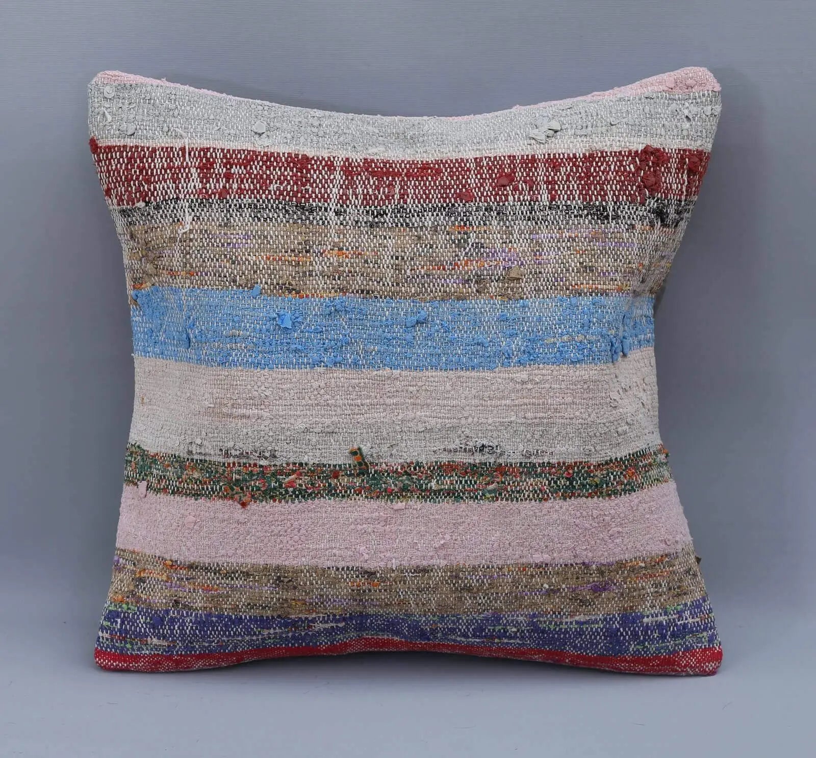 RC 27214 1 BEIGE PILLOWS 1